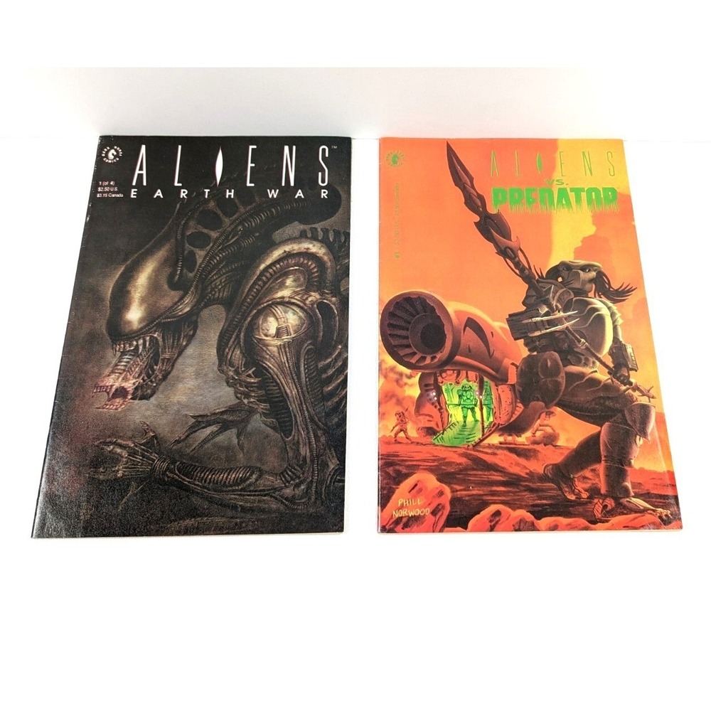 Dark Horse Comics Aliens Earth War 1 and Aliens vs Predator 1 Comic Lot 1990